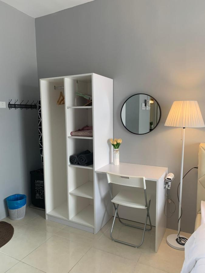 Dnaura Homestay Batu Buruk Terengganu Kuala Terengganu Exterior foto